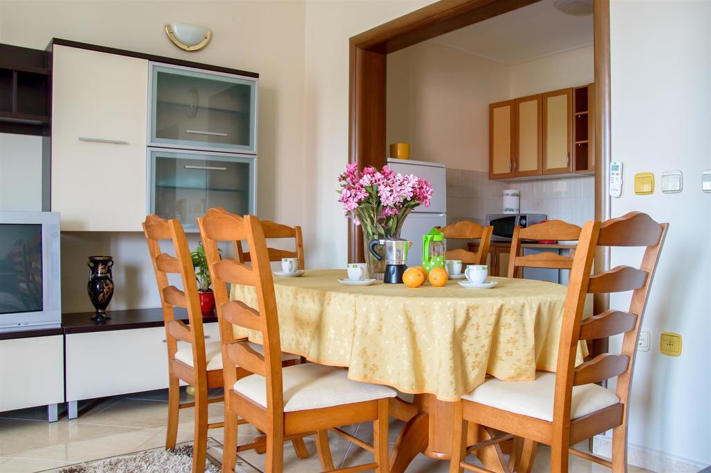 Apartment Roko Umag Ngoại thất bức ảnh