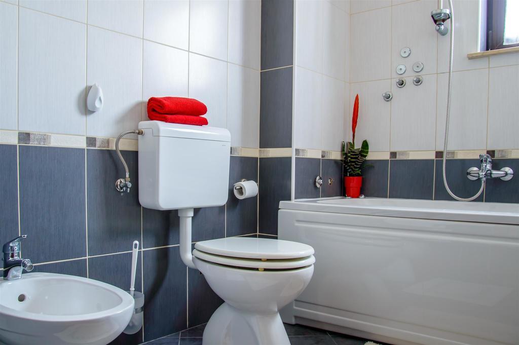 Apartment Roko Umag Ngoại thất bức ảnh